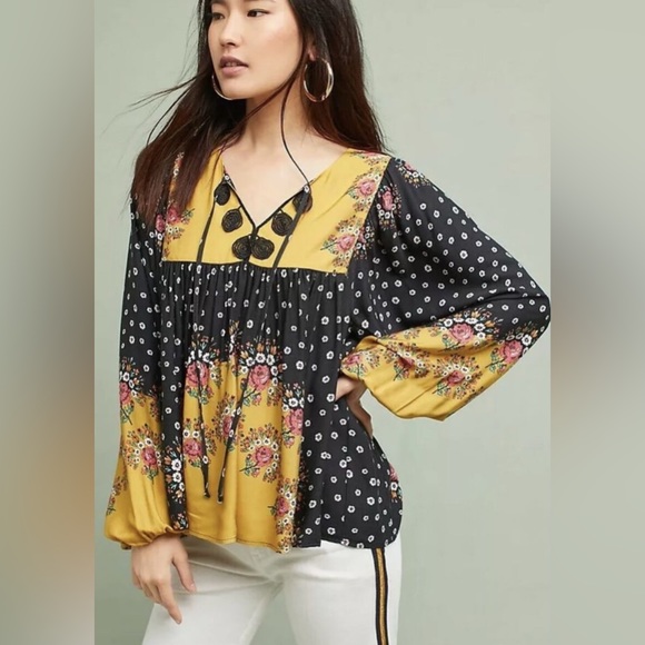 FARM Rio Tops - Farm Rio | Medium Oversized Floral Intarsia Tassel Blouse
